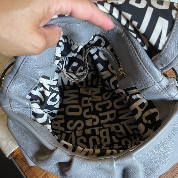 Marc Jacobs cross body bag - Picture 4 of 5